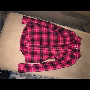 red plaid flannel shirt